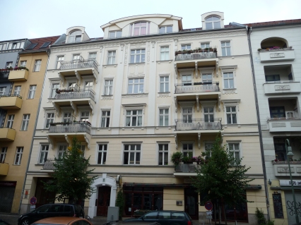Berliner Wohnhaus mit wunderschöner Fassade